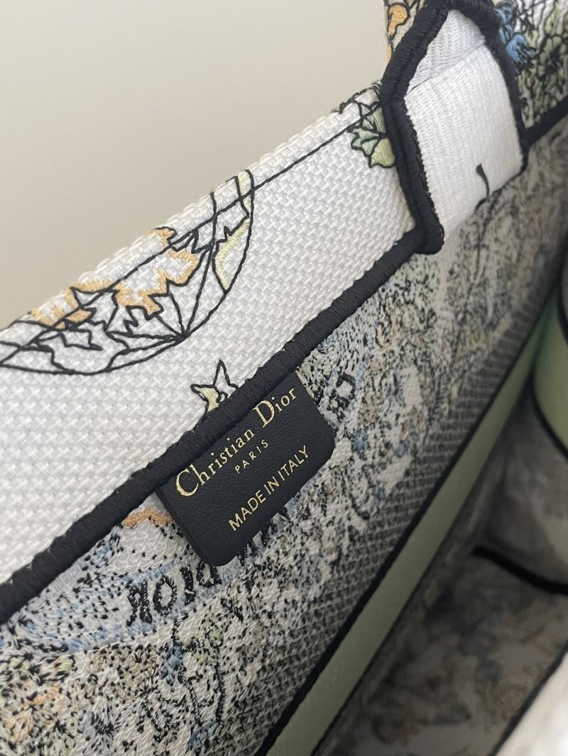 Christian Dior Shopping Bags